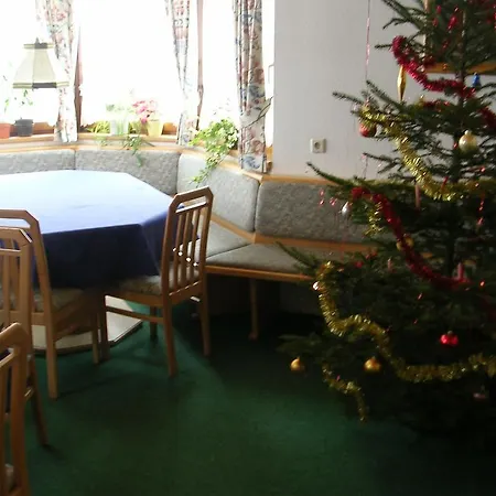 Hotell Haus Hafele *